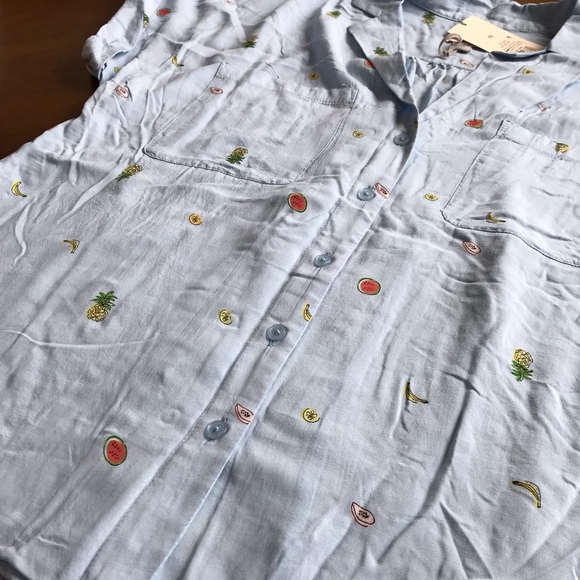 Fruity Light blue Top - Picture 3 of 4